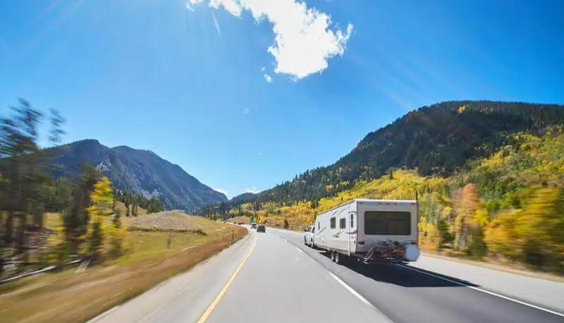 Read more about the article Why Should You Choose a Palomino RV?
